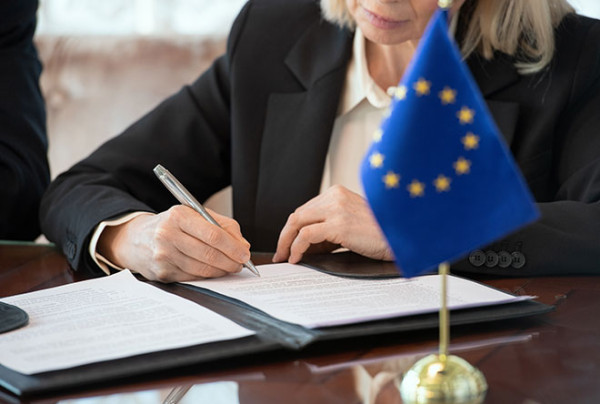 Zmena Štatútu Súdneho dvora EÚ účinná od 01.09.2024 Články & Novinky #125 V Úradnom vestníku EÚ bola uverejnená významná zmena Štatútu Súdneho dvora EÚ, ktorá nadobudne účinnosť od 1.9.2024... Prejsť na článok