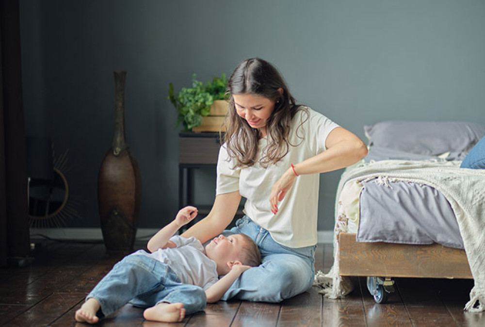 Od 01.01.2024 bude účinná novela zákona č. 461/2003 Z. z. o sociálnom poistení v znení neskorších predpisov, ktorou vznikne nárok na materskú aj absolventom stredných a vysokých škôl.