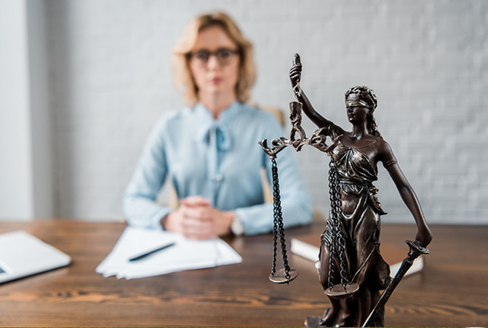 Ústavný súd rozhodol, že súdy sa pri svojej nečinnosti nemôžu vyhovárať